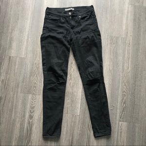 Mid-Rise Black Jean Legging